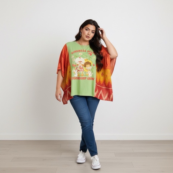 Phreshnouveau Tops - Handcrafted Upcycled STRAWBERRY SHORTCAKE Kantha Tunic NWT One Size